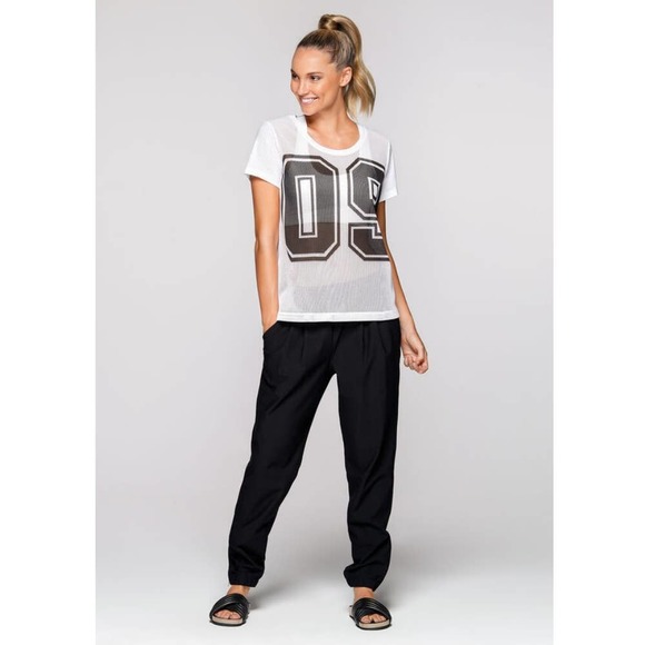 Lorna Jane Luxury Ankle-Zip Jogger Pant in Black - Picture 4 of 11